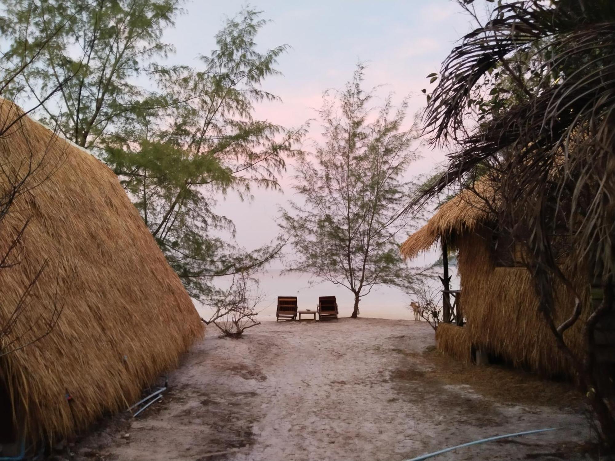 Green Blue Beach Hostel ロンサレム島 エクステリア 写真