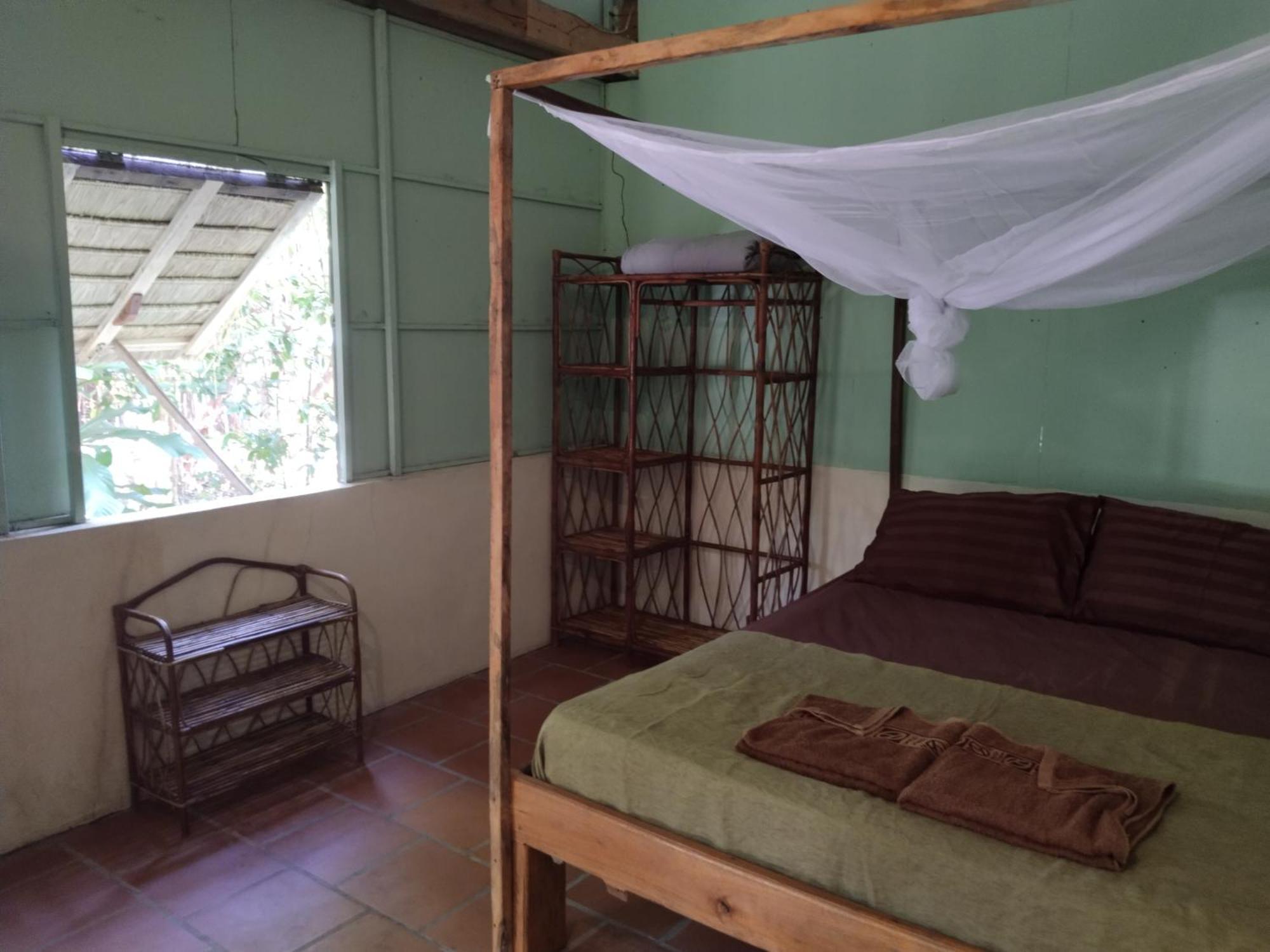 Green Blue Beach Hostel ロンサレム島 エクステリア 写真