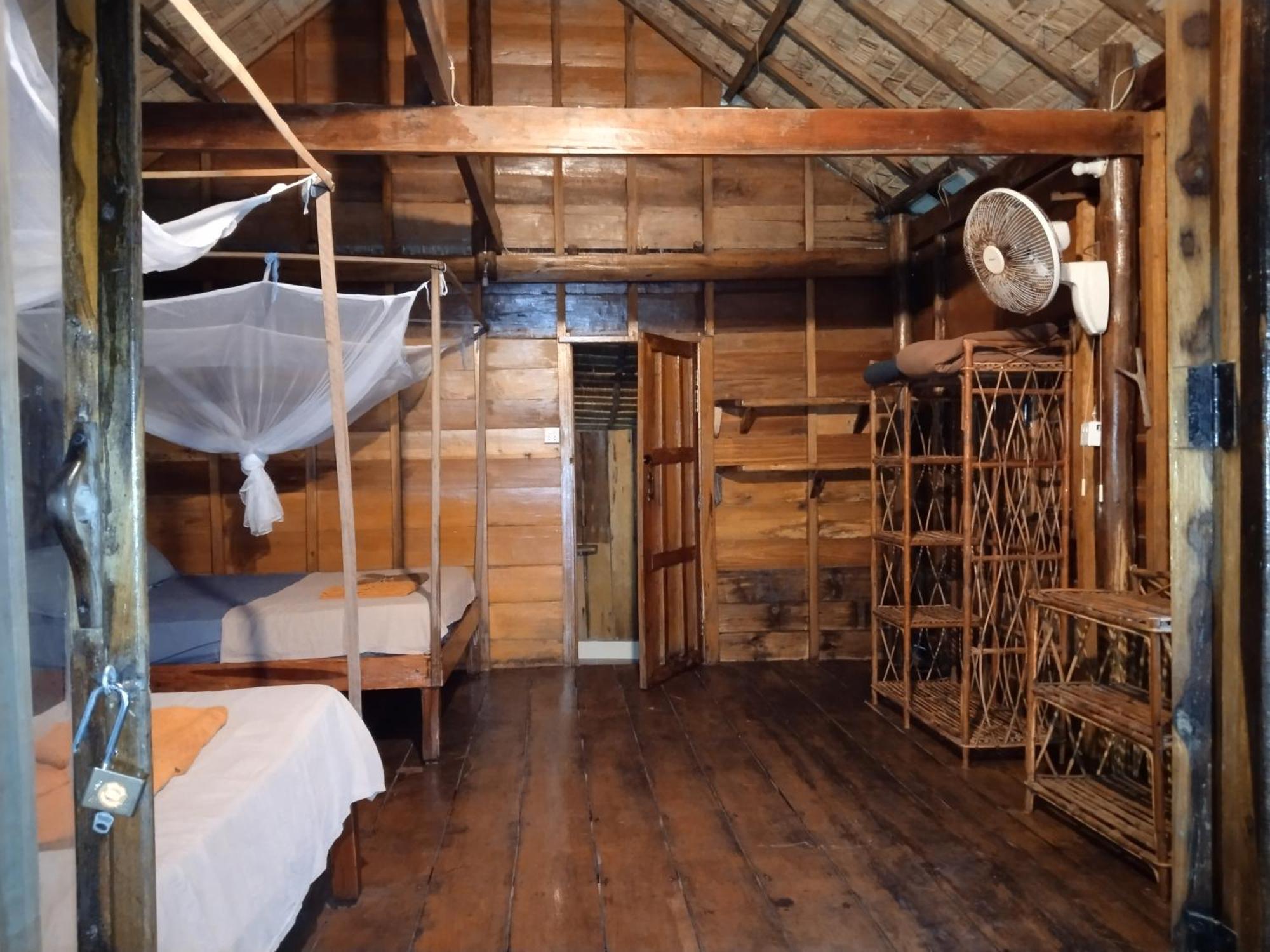 Green Blue Beach Hostel ロンサレム島 エクステリア 写真